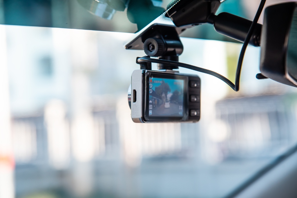 Should I Use a Dashcam in British Columbia?